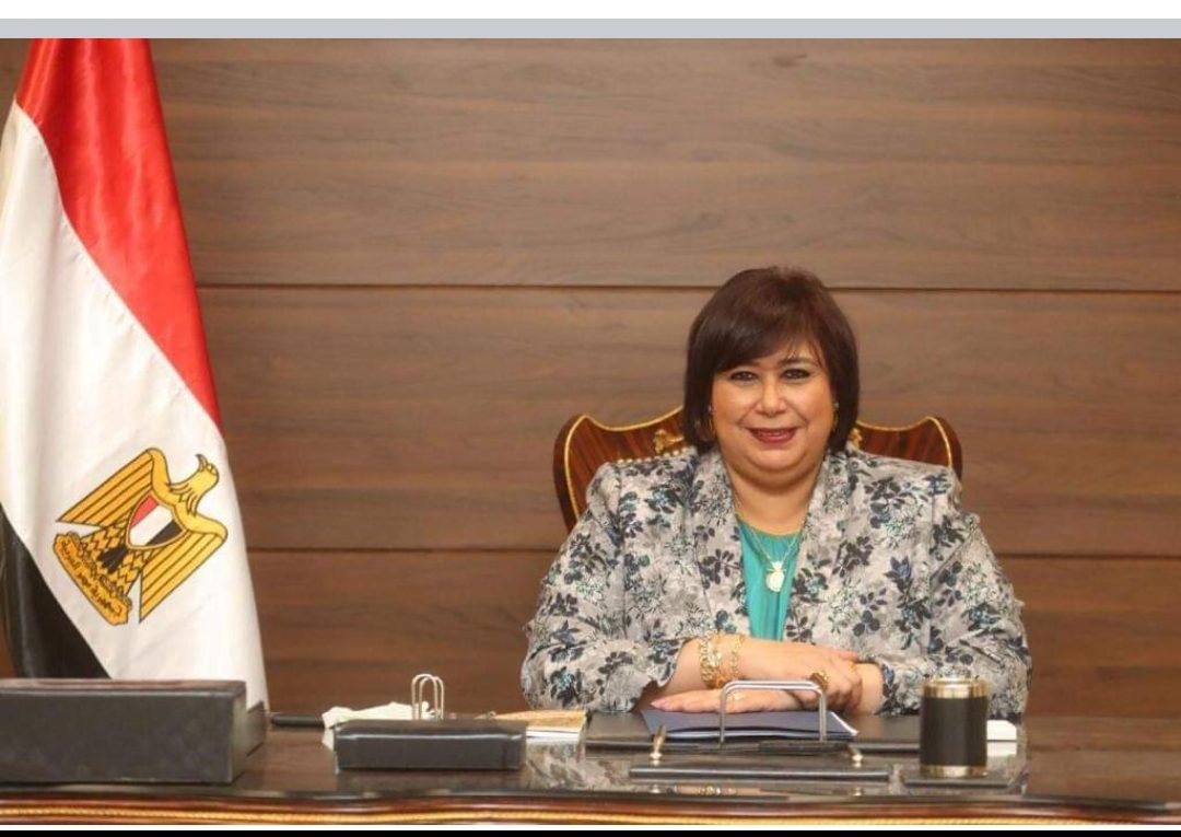 وزيرة الثقافه المصريه /إيناس عبدالدايم 