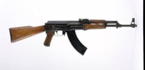 استخدام عيار ناري في مشاجره