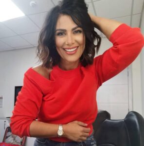 حبي للقراءة افادني في التمثيل