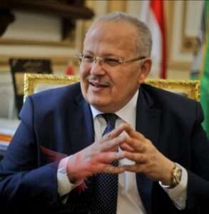 محمد عثمان الخشت رئيس جامعة القاهرة
