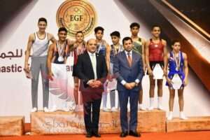 لاعبي المنتخب القومي للجمباز.