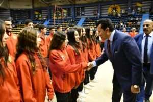 لاعبي المنتخب القومي للجمباز.