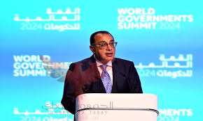 كلمة رئيس مجلس الوزراء مصطفي مدبولي خلال توقيع صفقة شراكة استثمارية كبري .