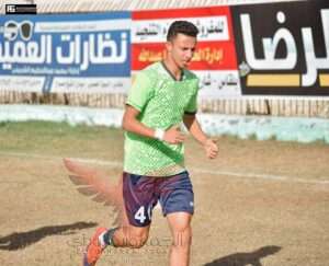 لاعب الكره عمر على فتحي.