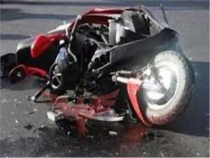 وفاه طالب في انقلاب موتوسيكل